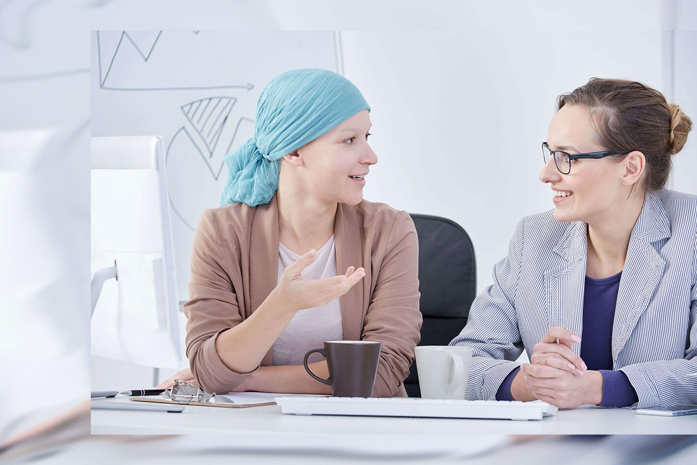 patient-talking-to-her-doctor
