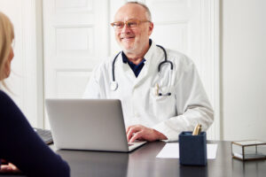 Dear Medical Professionals: 4 Steps to Help You Put Patient Safety First